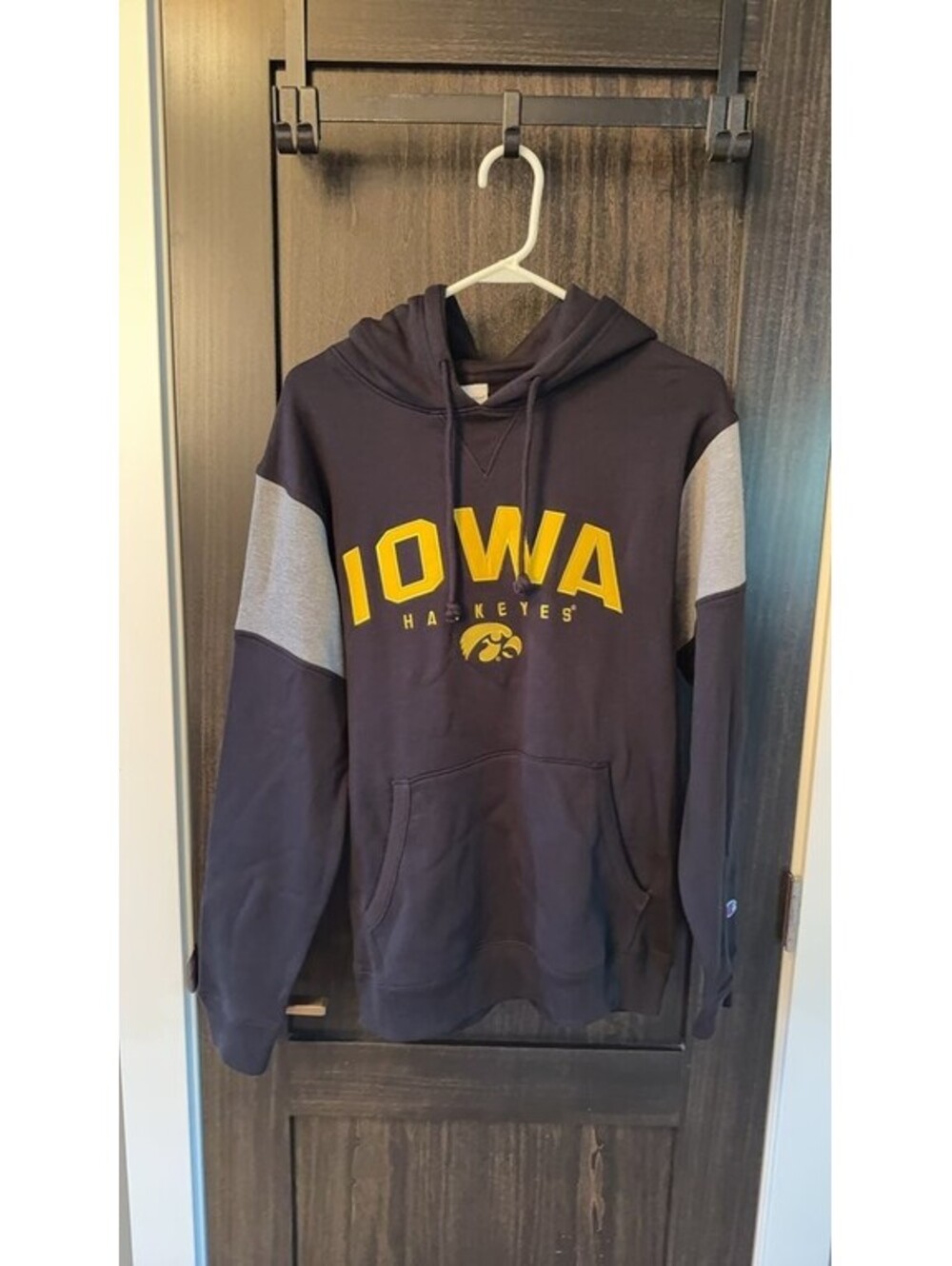 Champion Iowa Hawkeyes Hoodie Small 0297